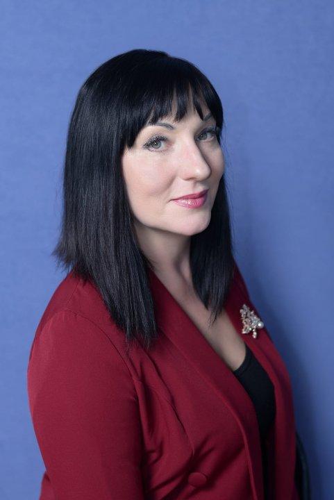 Директордың ақпараттық технологиялар жөніндегі орынбасары: Пустовет Ольга Викторовна