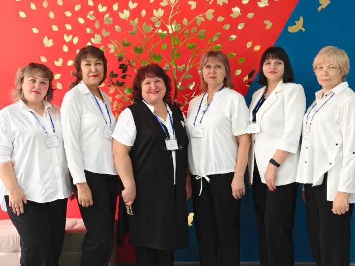 "Жетікші мектеп - білім берудегі өзгерістерді басқару" облыстық форумы. Областной форум "Ведущая школа-управление изменениями в образовании".